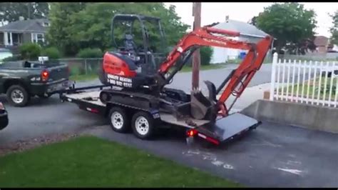 how to change controls on a kubota mini excavator|operating mini digger beginner.